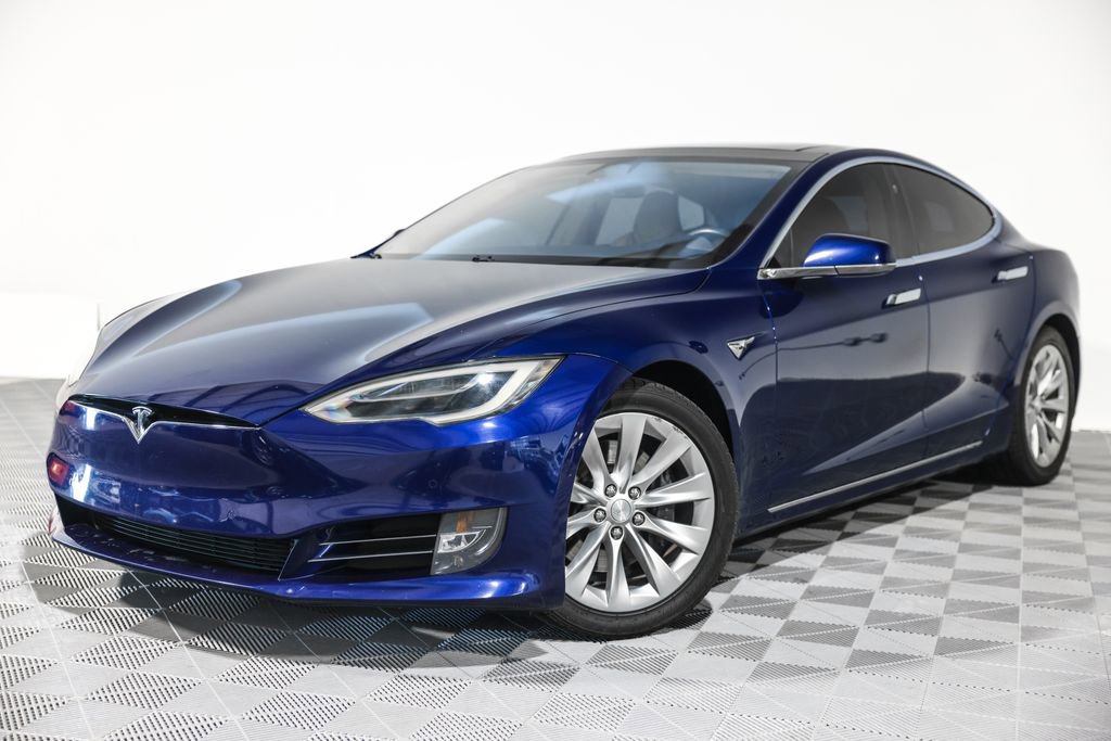 Used 2017 Tesla Model S 90D image 8
