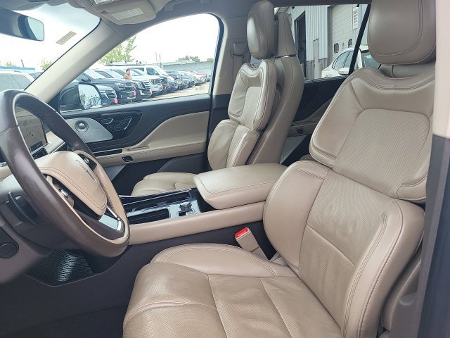 Used 2020 Lincoln Aviator Reserve w/ Equipment Group 202A AWD/4WD image 14