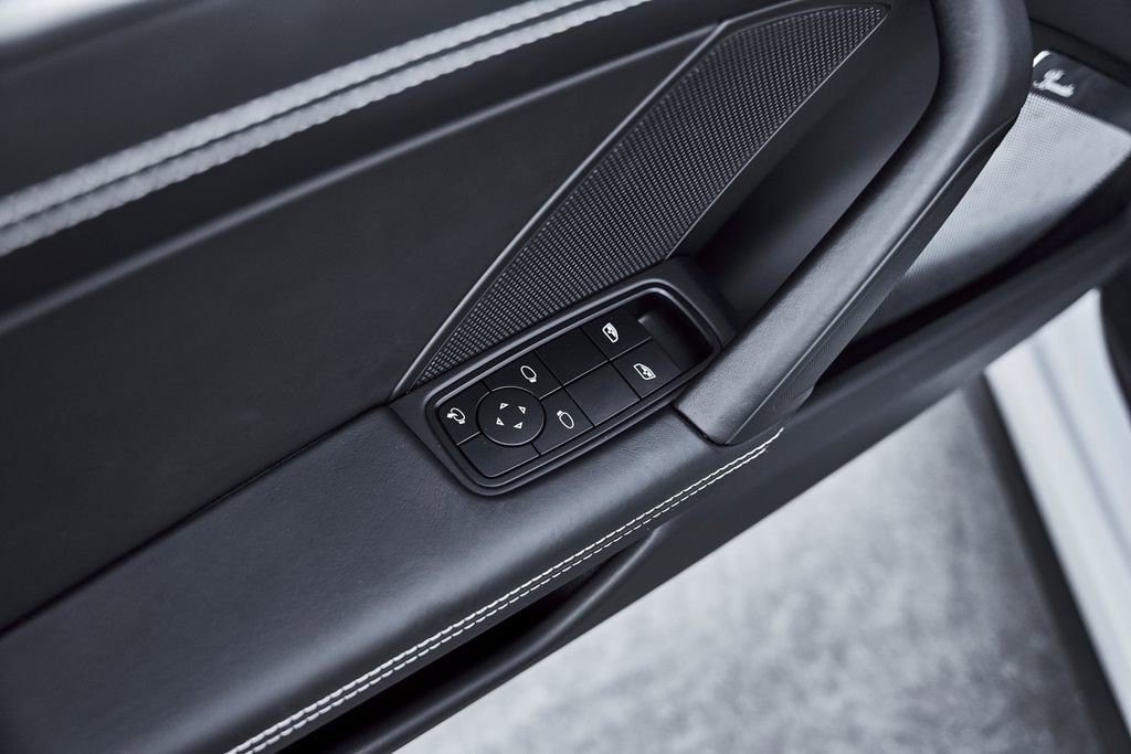 Used 2023 Porsche 911 Turbo S image 28