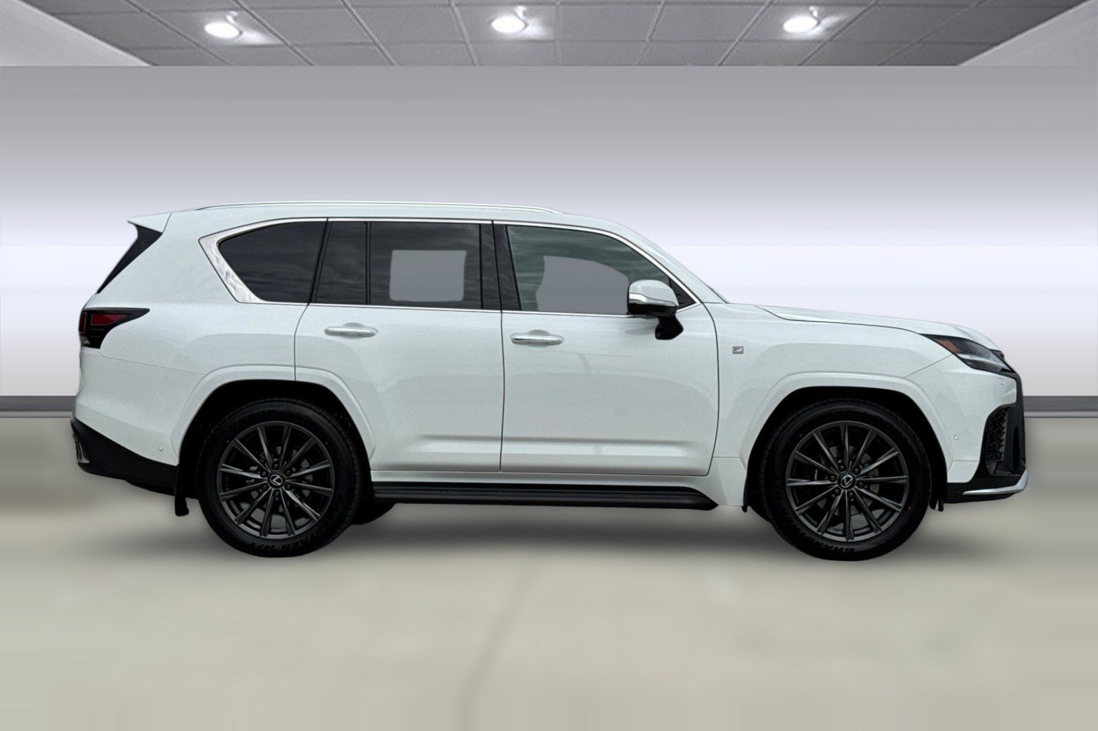 New 2026 Lexus LX 700h F Sport AWD/4WD image 8
