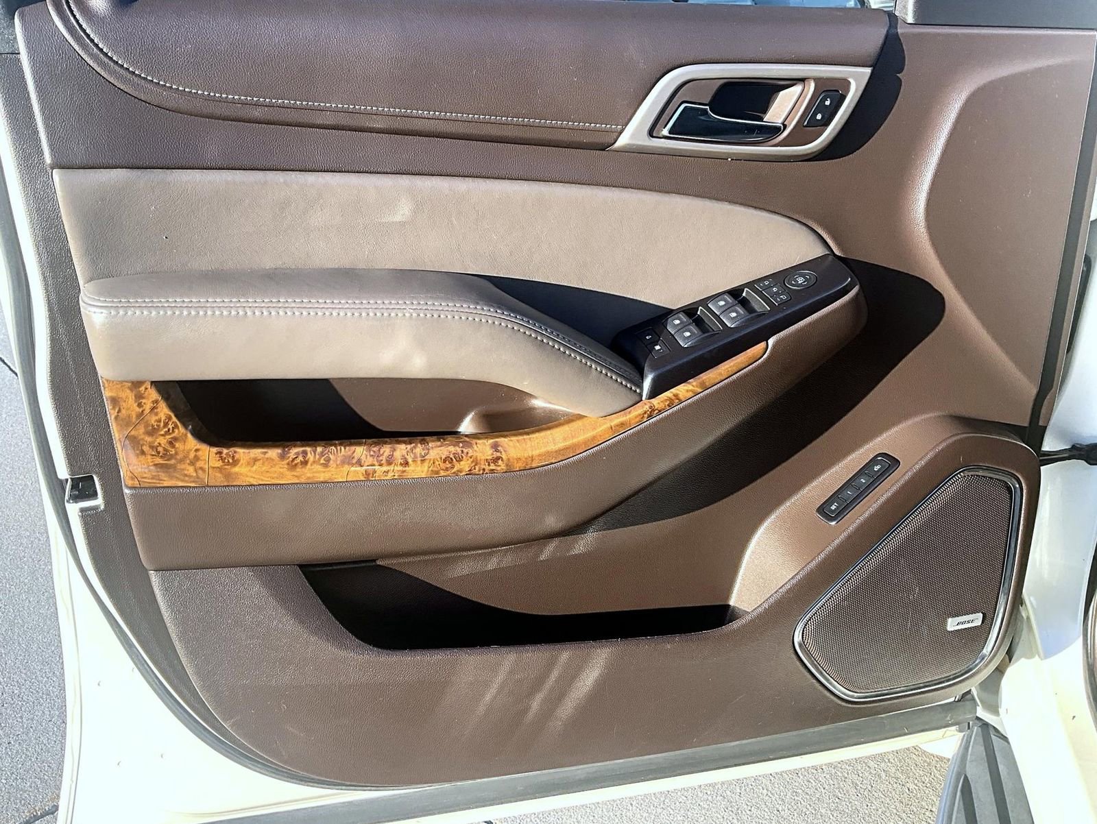 Used 2015 GMC Yukon Denali w/ Touring Package image 9