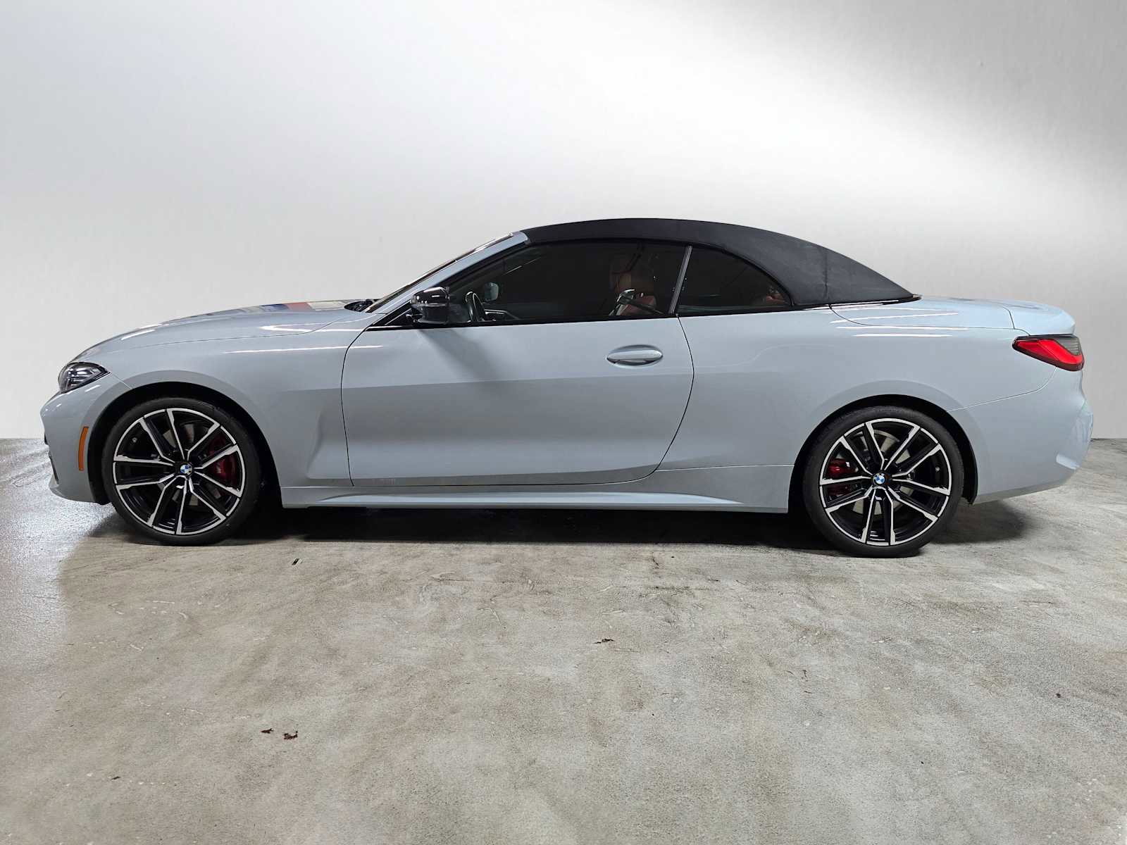 Used 2023 BMW 430i xDrive Convertible w/ M Sport Package image 6