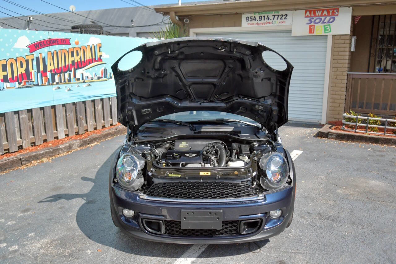 Used 2013 MINI Cooper S w/ Premium Pkg 2 FWD image 24