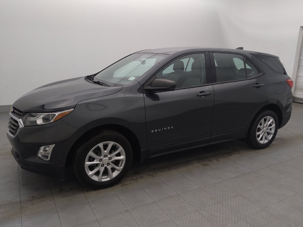 Used 2019 Chevrolet Equinox LS image 2