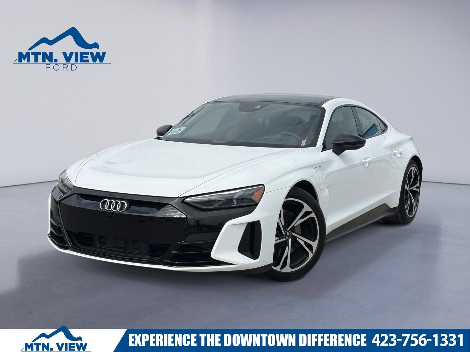 Used 2022 Audi e-tron GT Premium Plus w/ Performance Package image 1