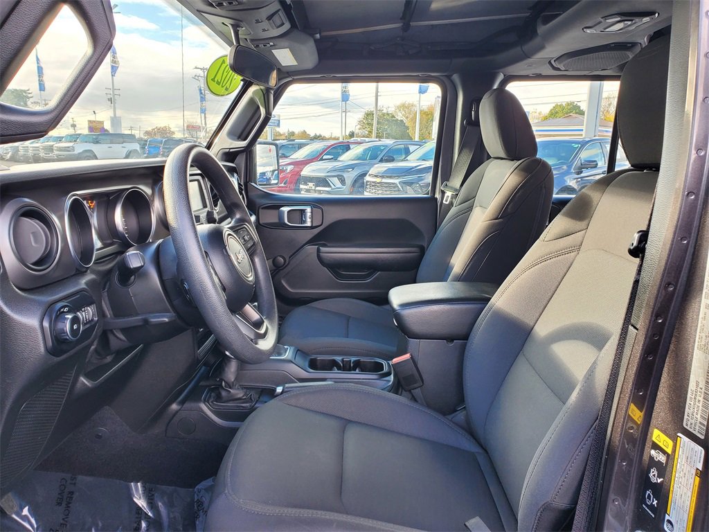 Used 2021 Jeep Wrangler Unlimited Sport image 8