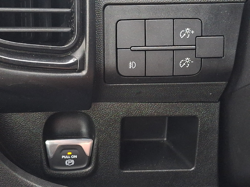 Used 2025 RAM ProMaster 2500 w/ U-Haul Equipment Group FWD image 26