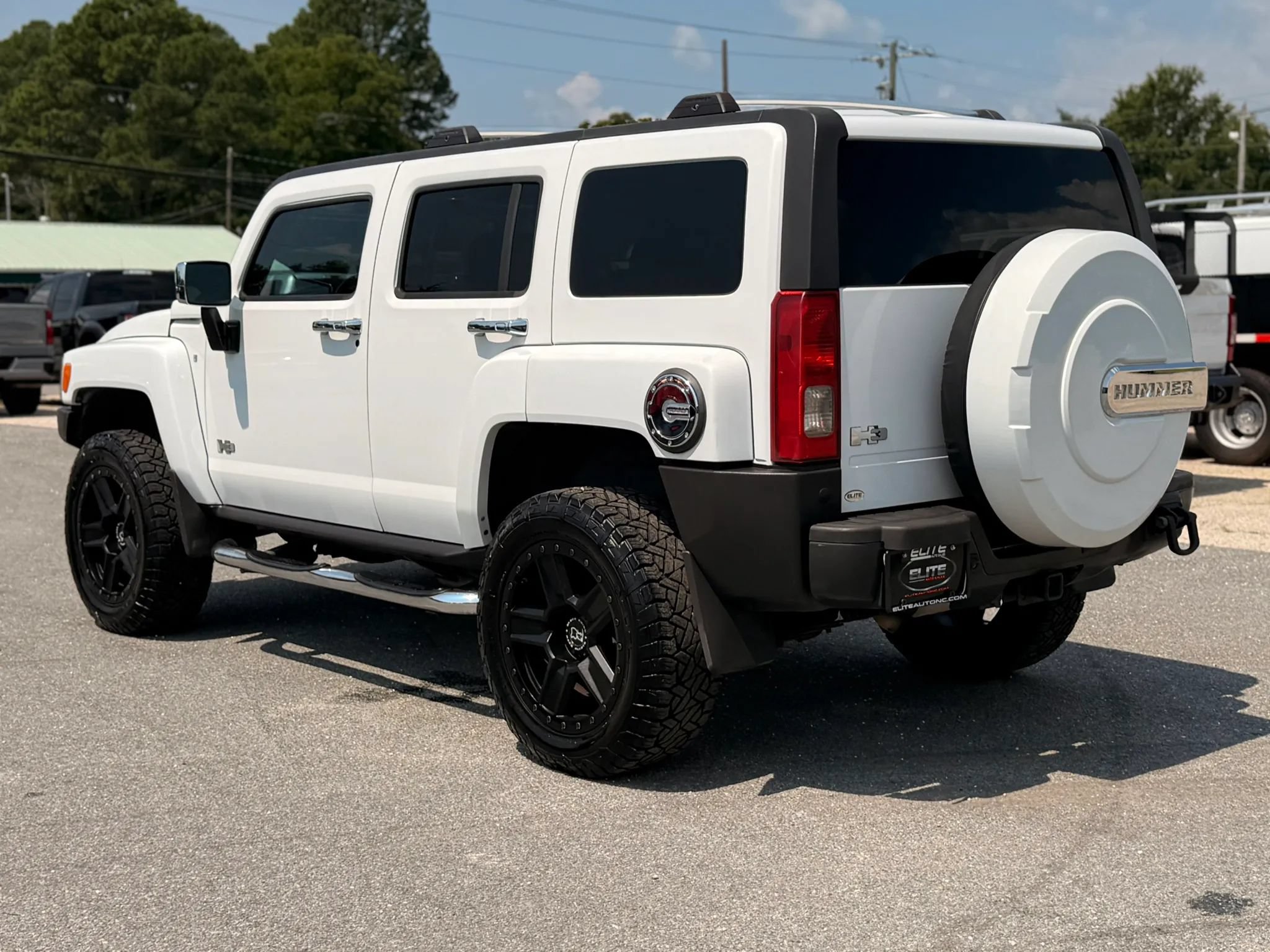 Used 2009 HUMMER H3 Luxury AWD/4WD image 7
