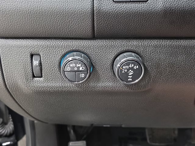 Used 2020 Chevrolet Colorado ZR2 w/ ZR2 Midnight Special Edition AWD/4WD image 26
