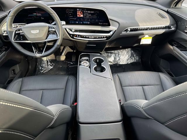 New 2025 Cadillac Lyriq Luxury w/ LPO, Floor Liner Package image 15
