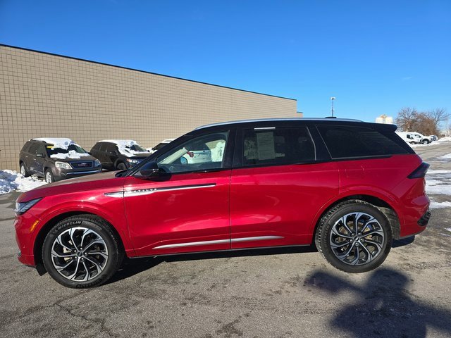 Used 2024 Lincoln Nautilus Reserve image 7