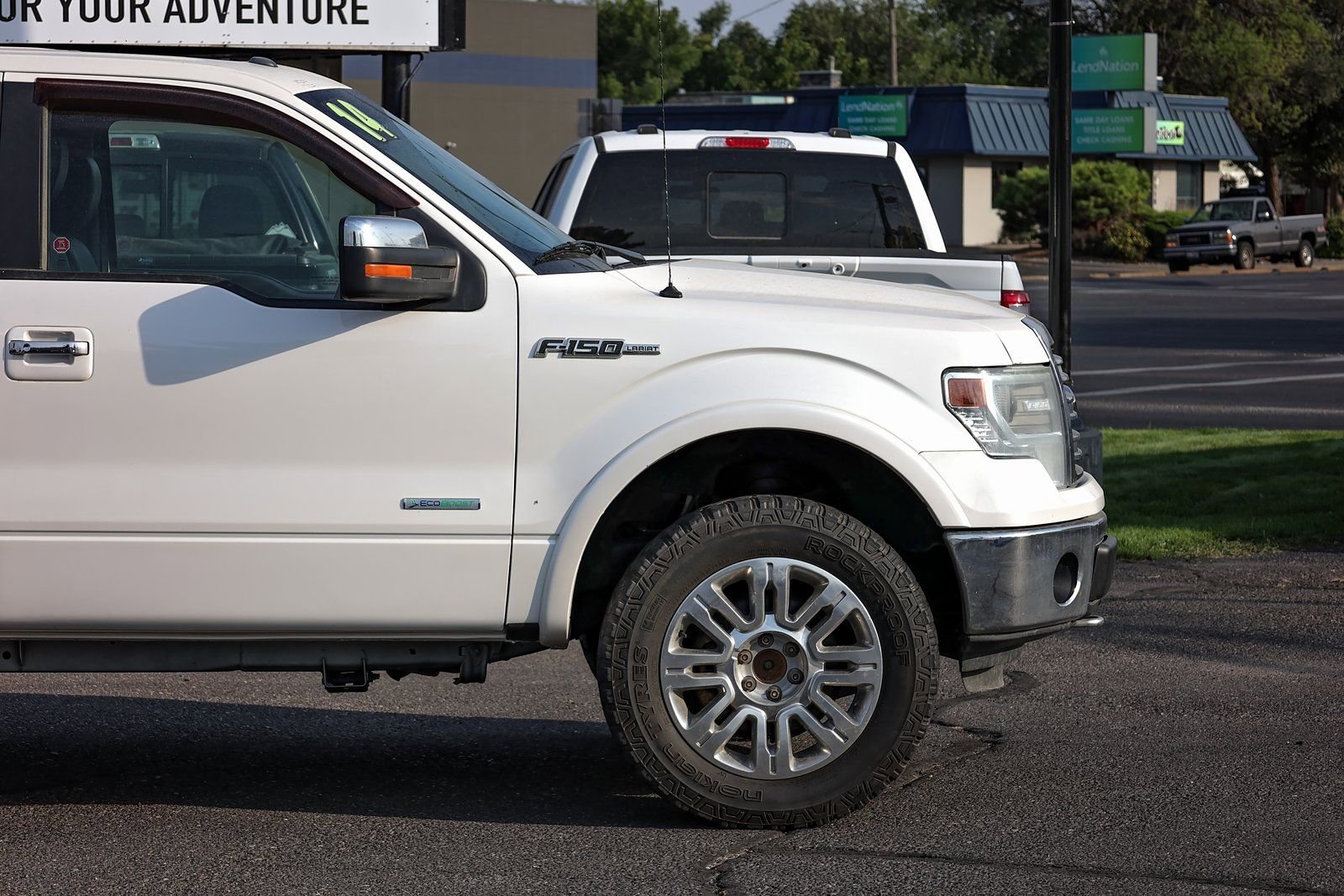 Used 2014 Ford F150 Lariat w/ Equipment Group 502A Luxury AWD/4WD image 3