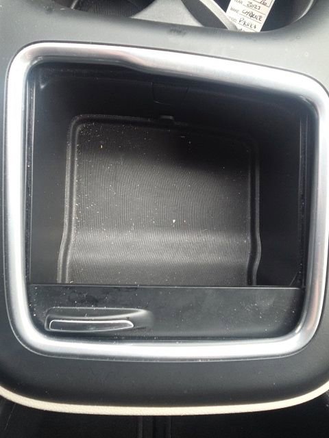 Used 2023 Chrysler Pacifica Touring-L FWD image 41