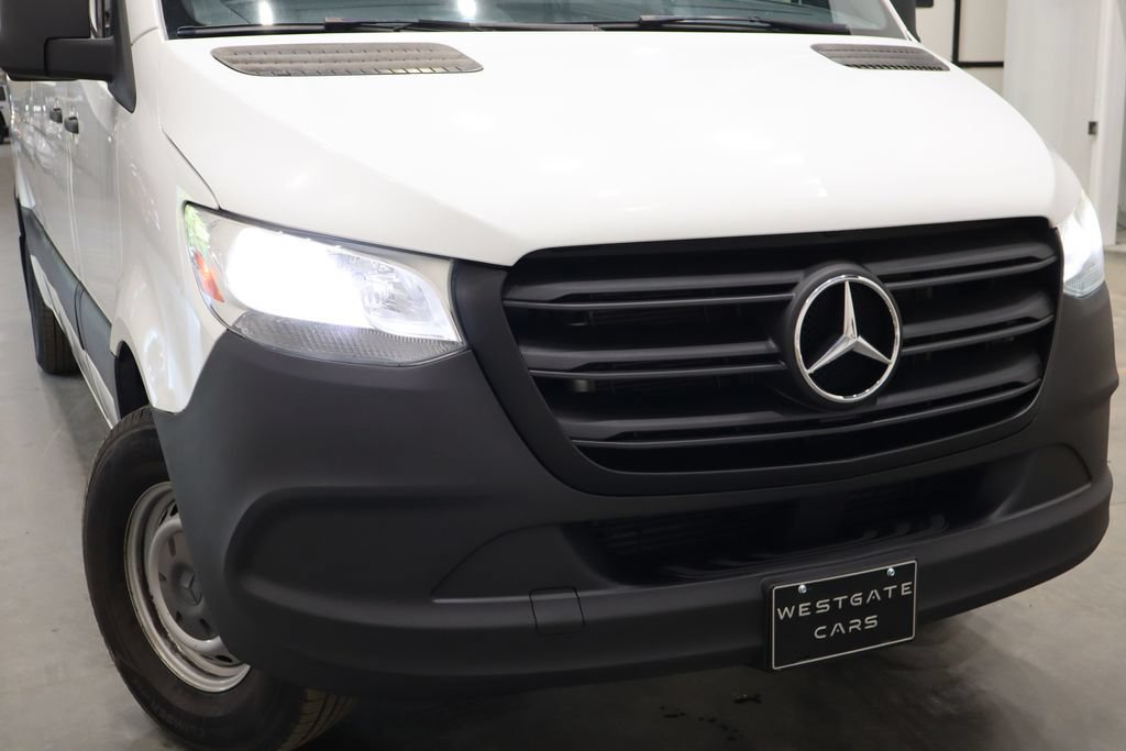 Used 2021 Mercedes-Benz Sprinter 2500 w/ Driver Convenience Package image 36