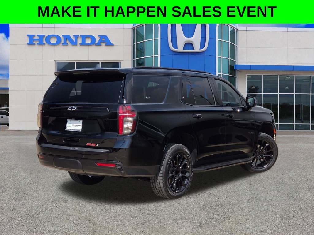 Used 2023 Chevrolet Tahoe RST w/ Luxury Package AWD/4WD image 3