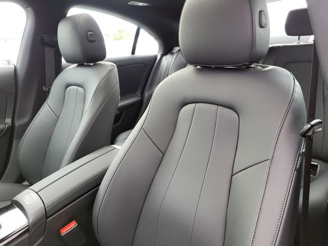 Used 2025 Mercedes-Benz CLA 250 4MATIC image 12