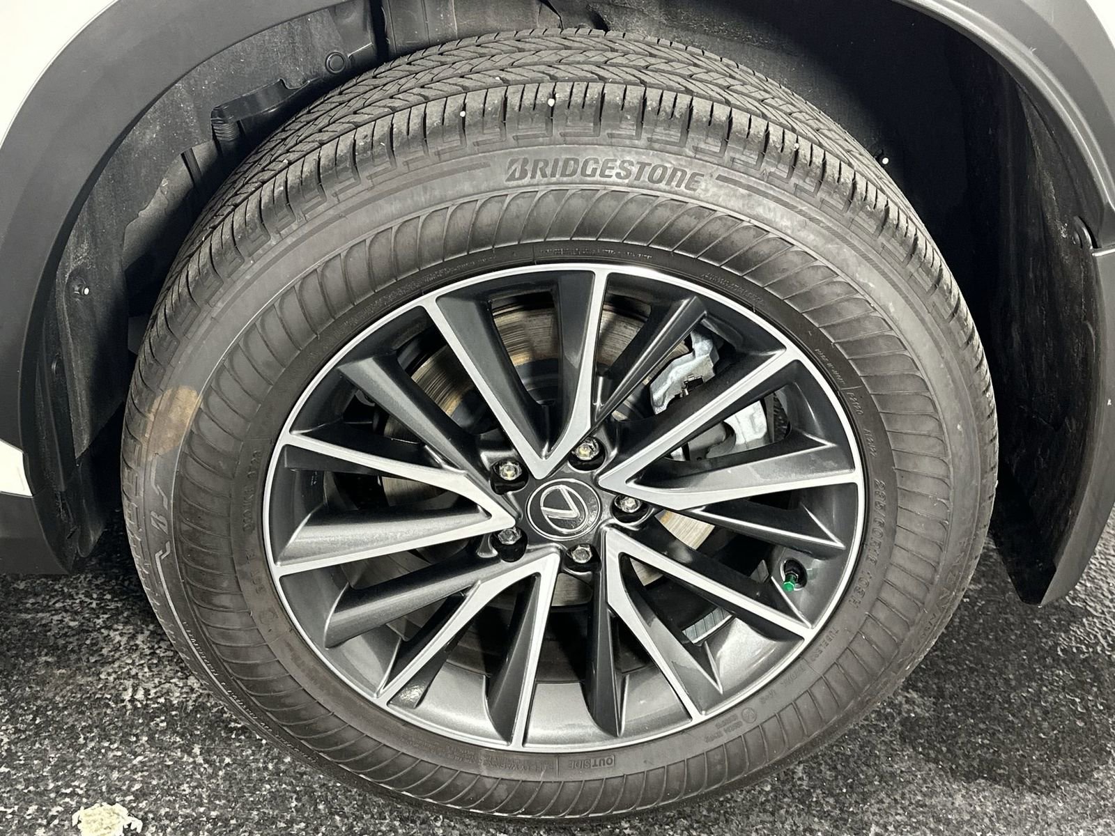 Used 2024 Lexus NX 350 AWD image 10
