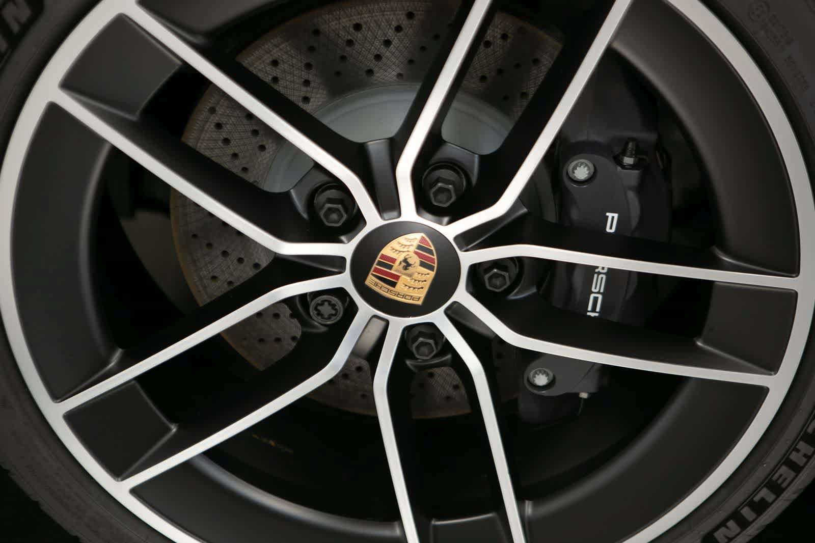 New 2026 Porsche 911 Carrera T RWD image 11