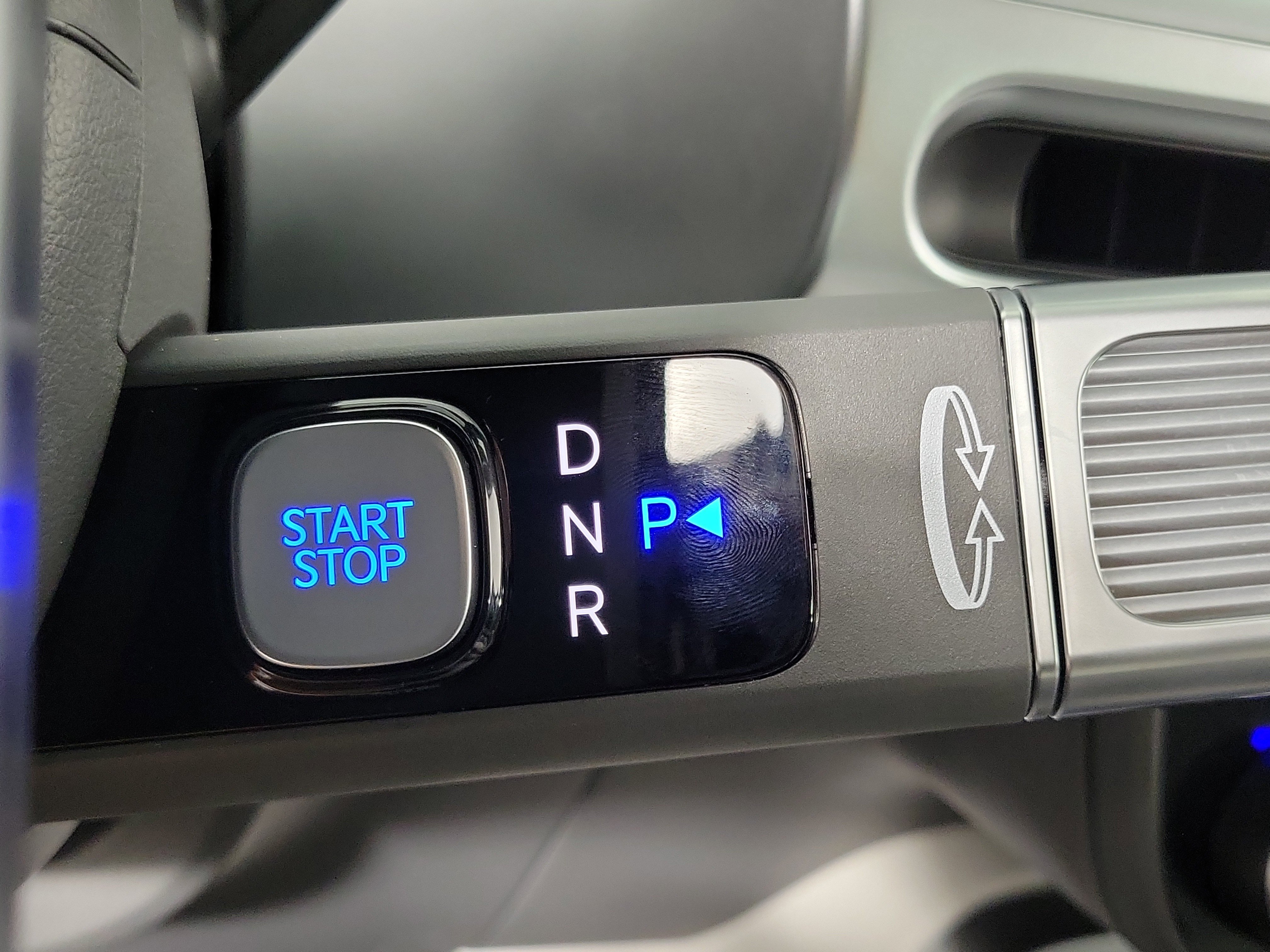 New 2026 Hyundai Ioniq 9 SEL image 17
