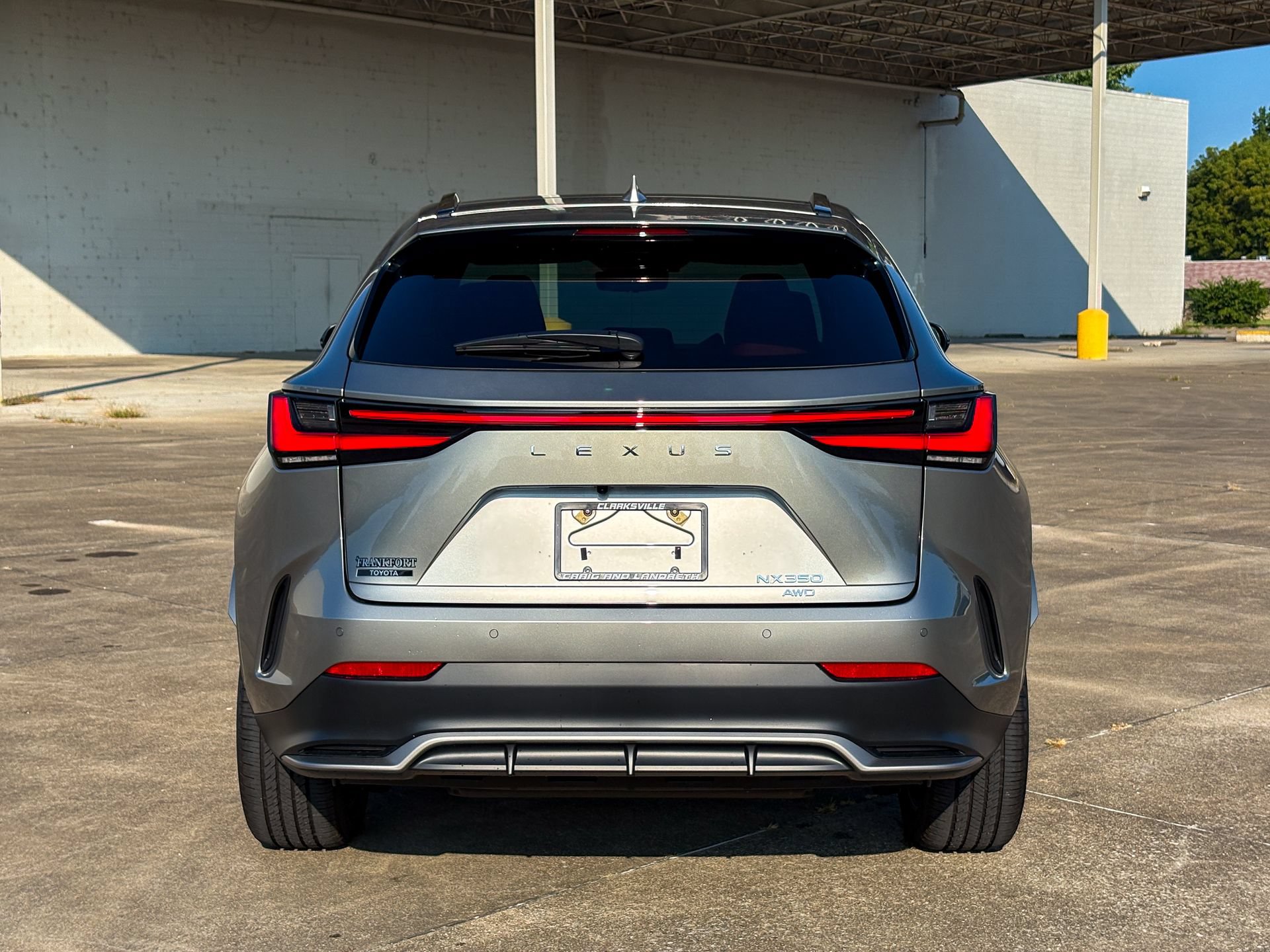 Used 2025 Lexus NX 350 F Sport AWD/4WD image 11