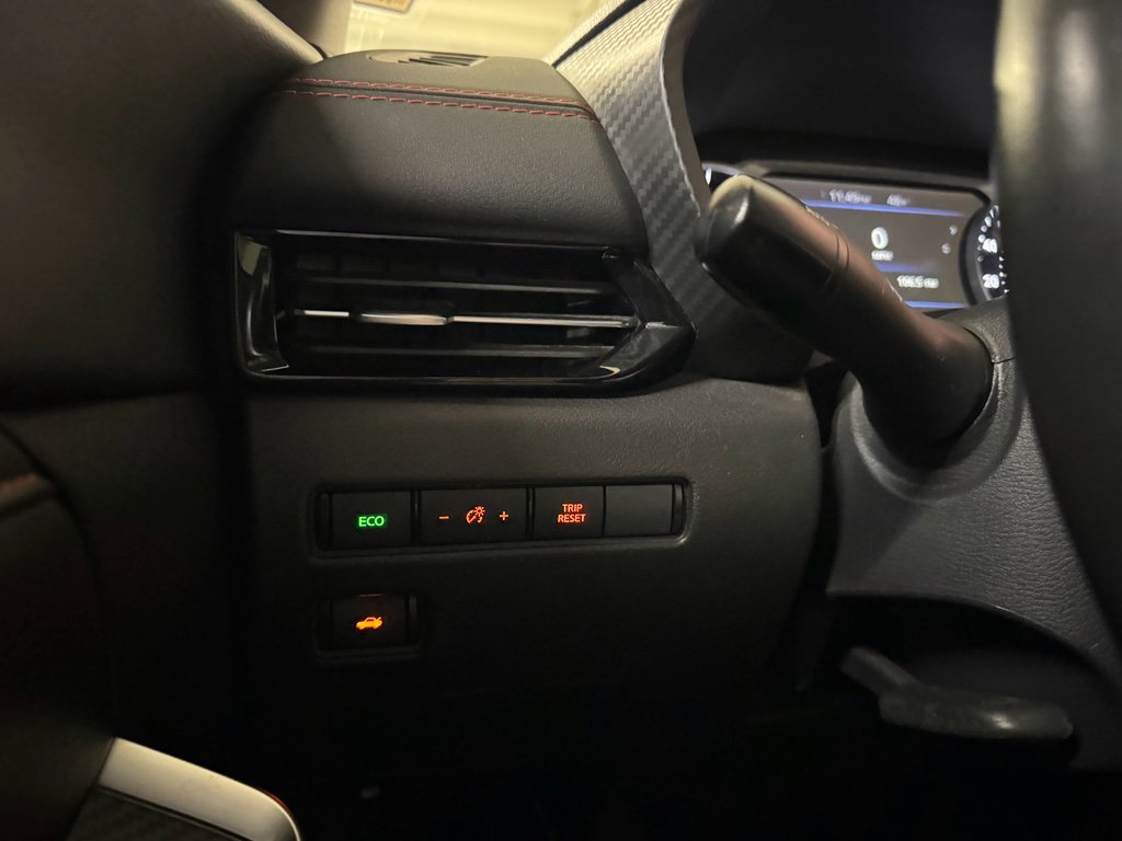 Used 2024 Nissan Sentra SR w/ SR Premium Package image 17