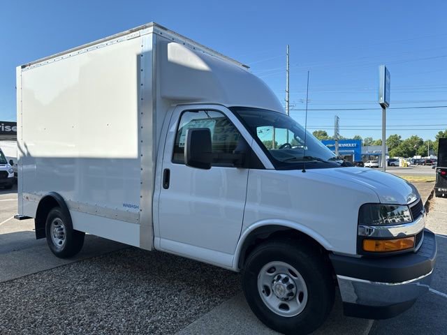 New 2024 Chevrolet Express 3500 Work Van w/ Power Convenience Package image 3