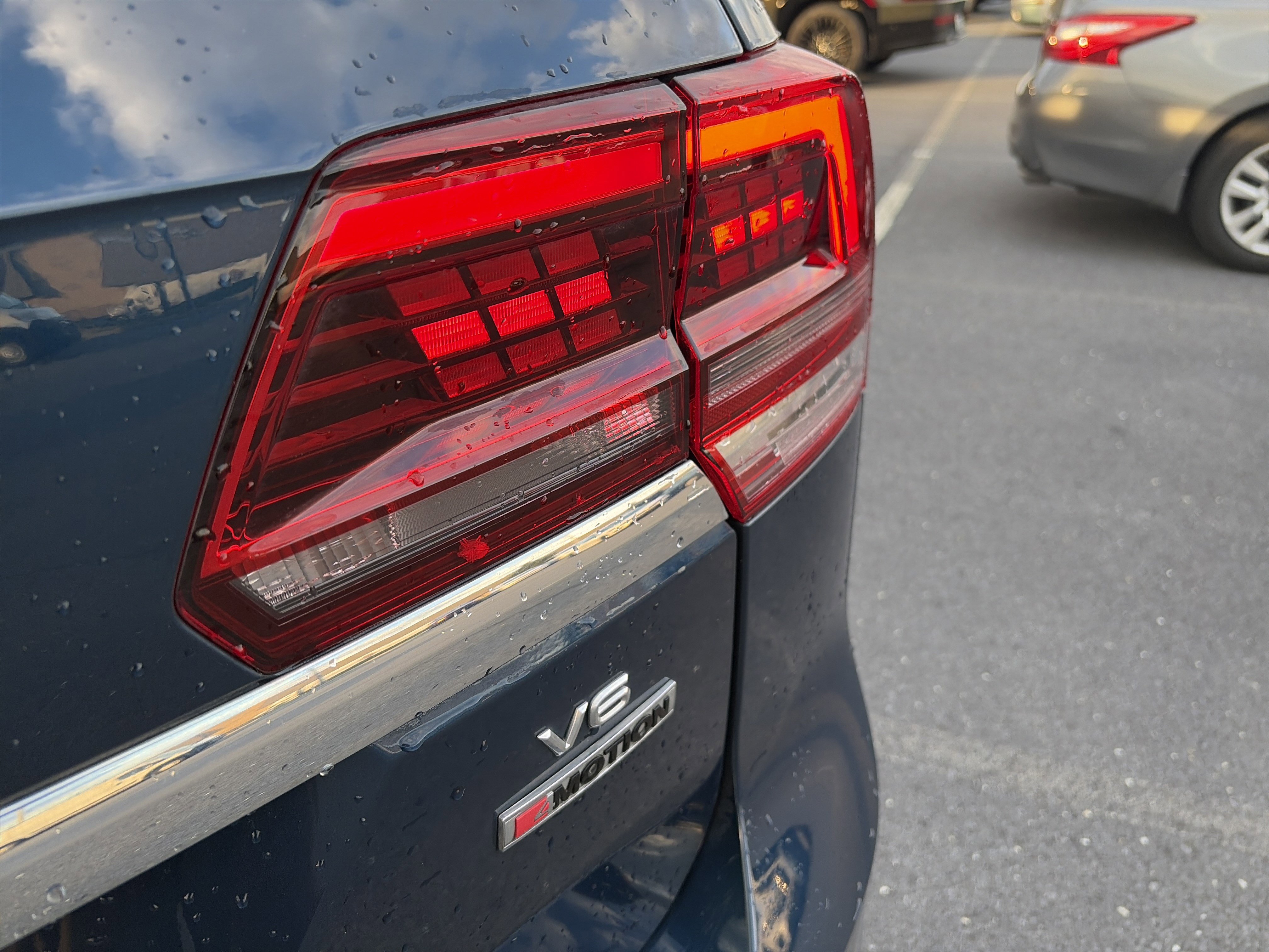 Used 2019 Volkswagen Atlas SEL image 8