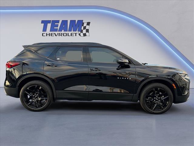 Used 2022 Chevrolet Blazer LT FWD image 4