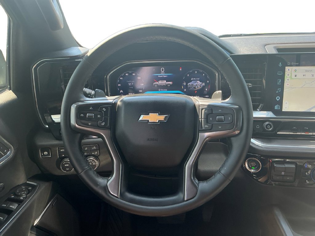 Used 2026 Chevrolet Silverado 1500 High Country w/ Technology Package AWD/4WD image 18