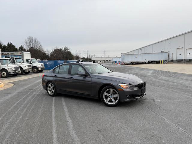 Used 2014 BMW 328i xDrive Sedan AWD/4WD image 2