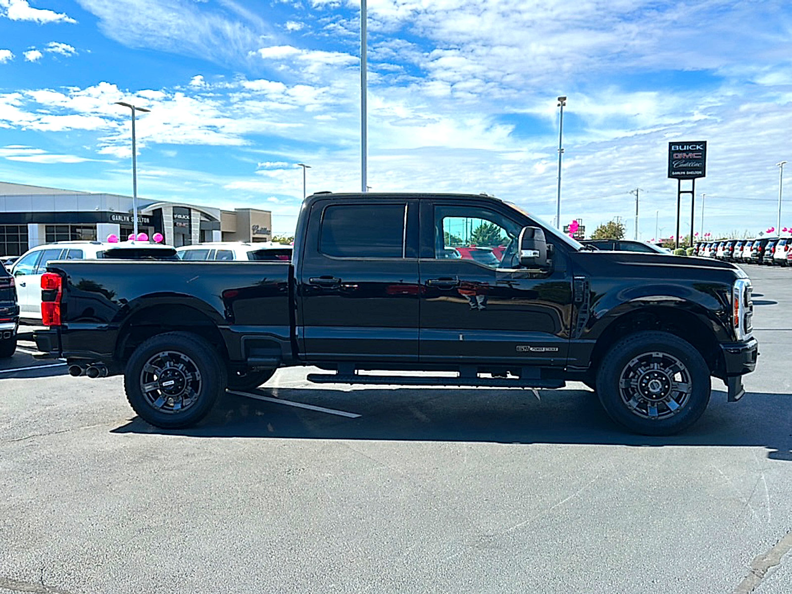 Used 2023 Ford F250 Lariat w/ Sport Appearance Package AWD/4WD image 9