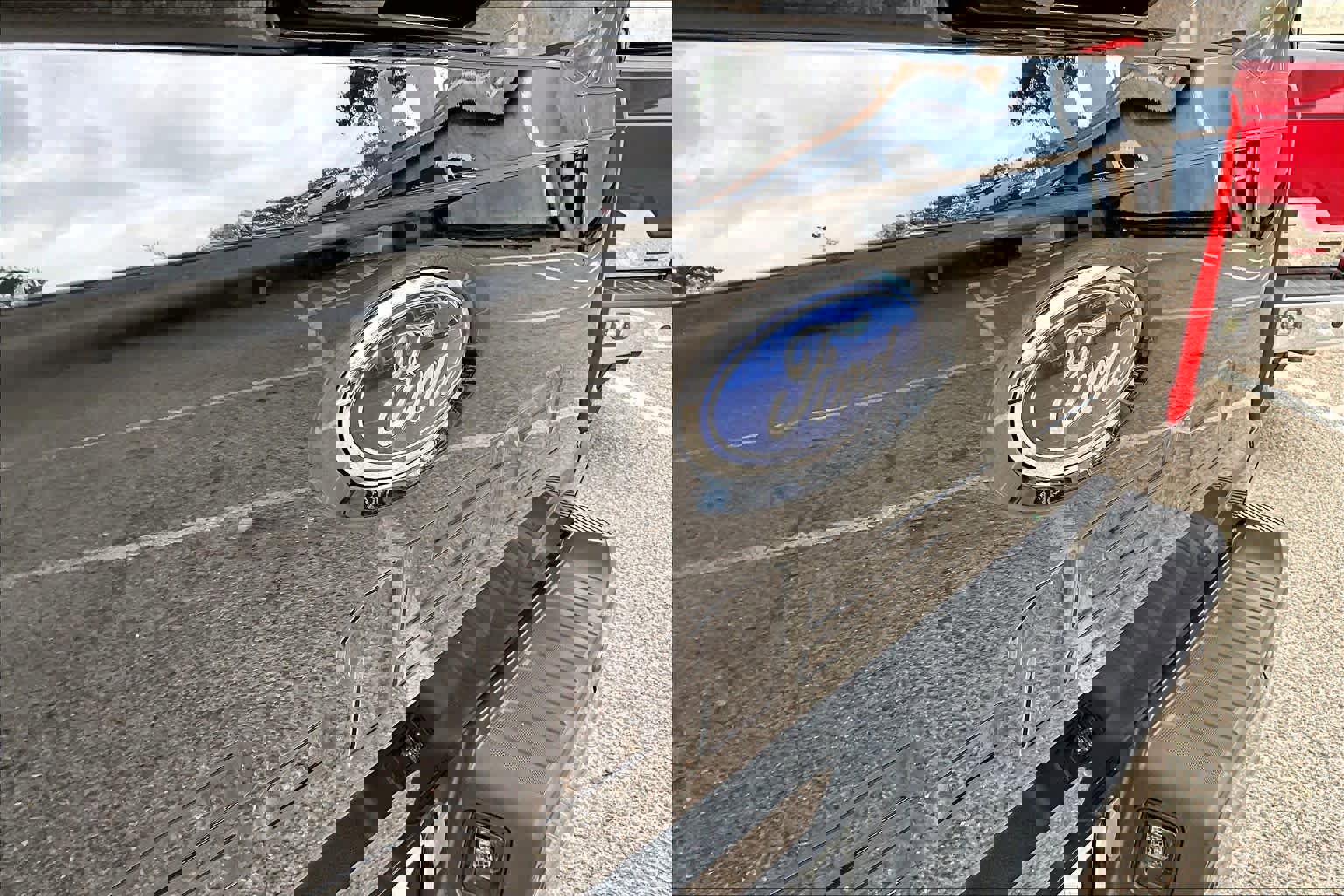 Used 2023 Ford F150 King Ranch w/ Equipment Group 601A High AWD/4WD image 31