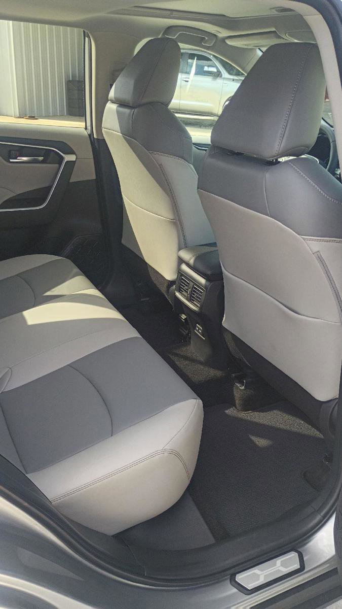 Used 2024 Toyota RAV4 XLE Premium FWD image 18