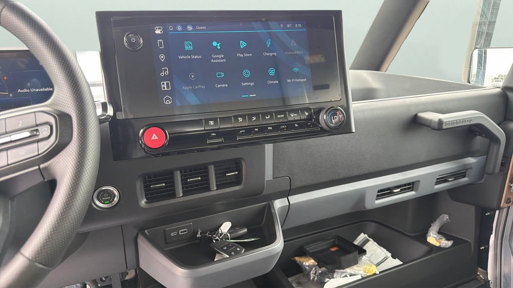 Used 2024 Chevrolet Brightdrop 400 w/ Commercial Equipment Package AWD/4WD image 23