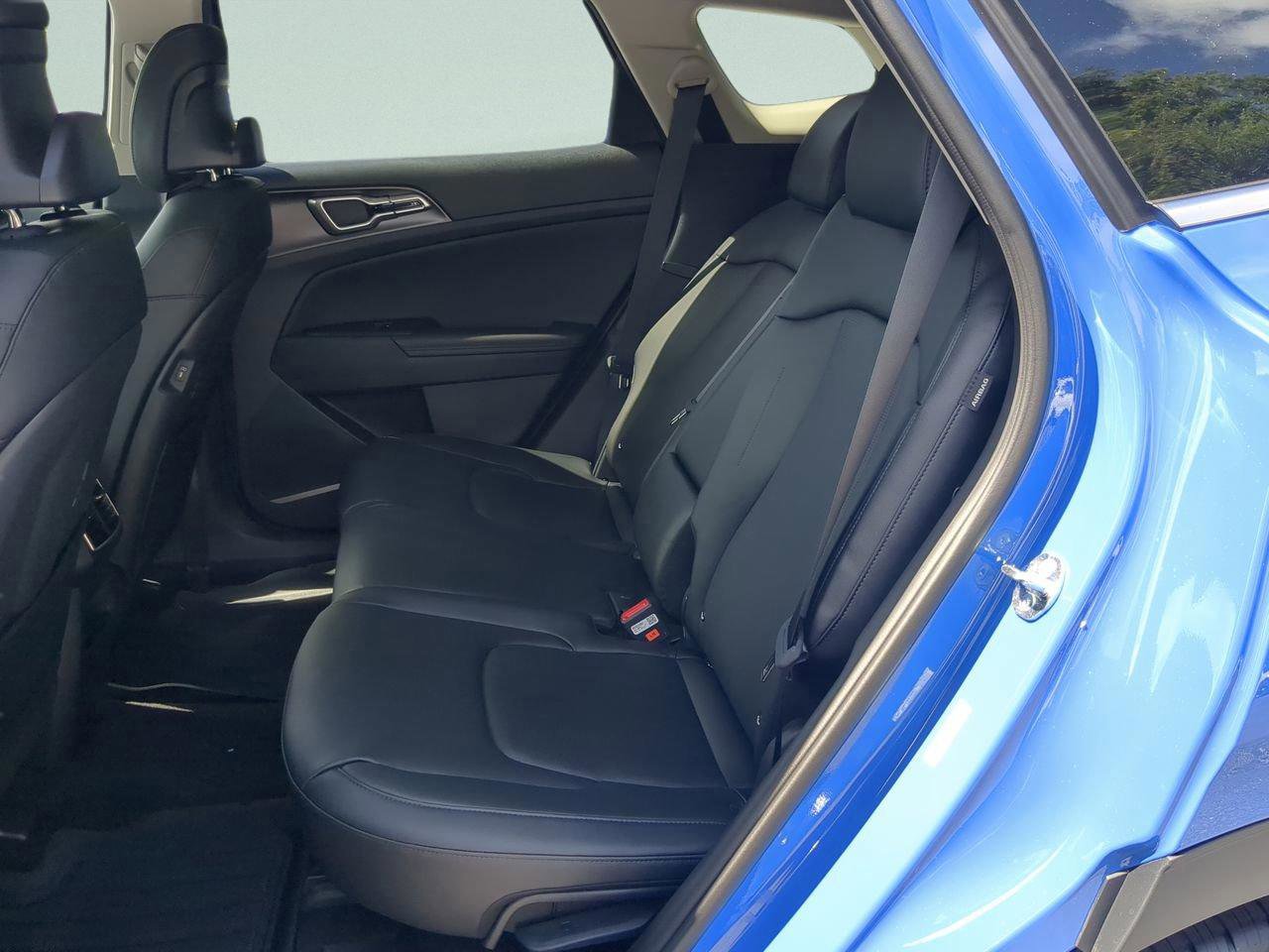 New 2026 Kia Sportage EX image 11