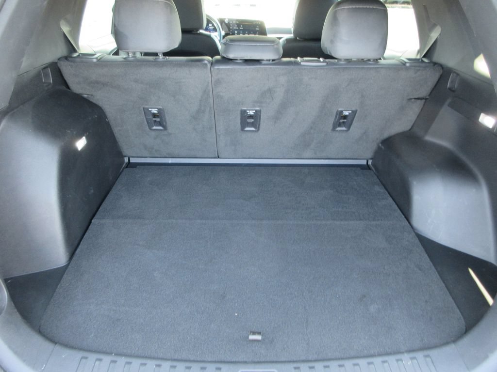 Certified 2025 Chevrolet Equinox LT w/ Convenience Package II FWD image 10