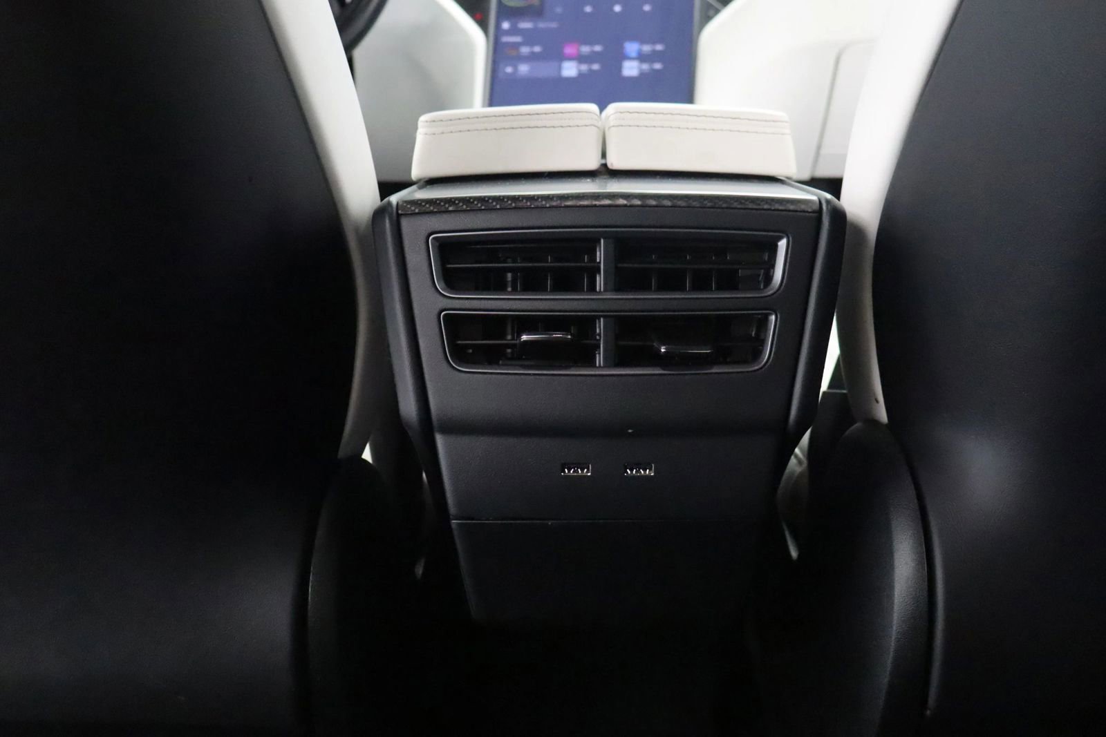 Used 2018 Tesla Model X 100D image 19