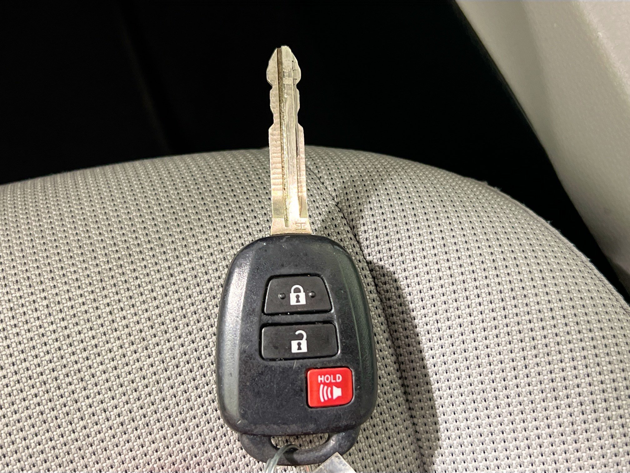 Used 2023 Toyota Corolla Cross L FWD image 32