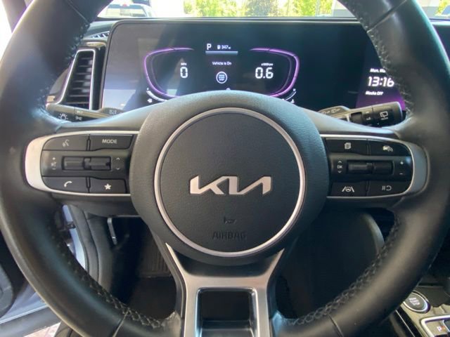 Used 2024 Kia Sportage EX image 18