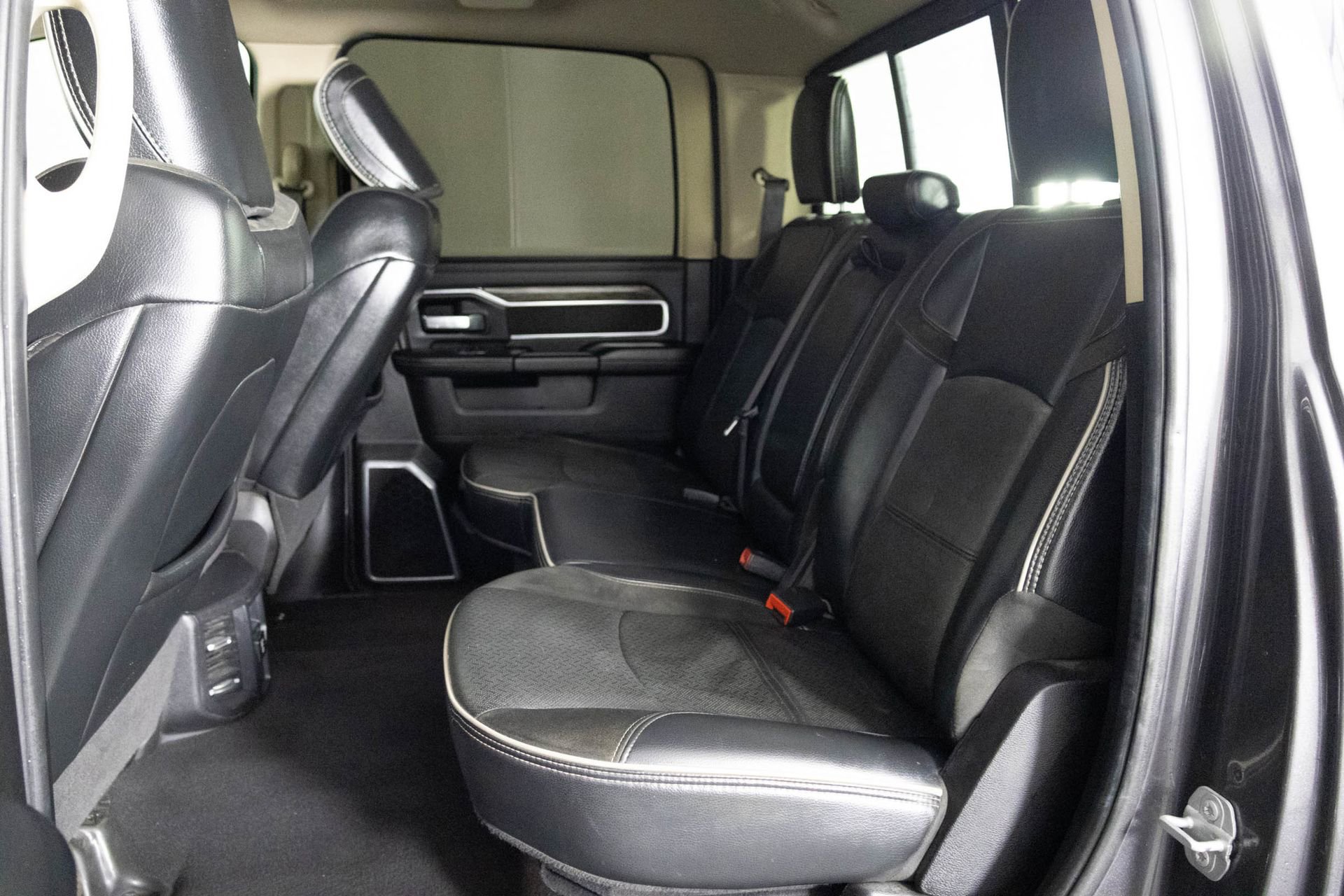 Used 2021 RAM 2500 Laramie image 37