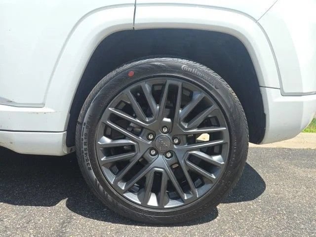 Used 2022 Jeep Compass High Altitude AWD/4WD image 4