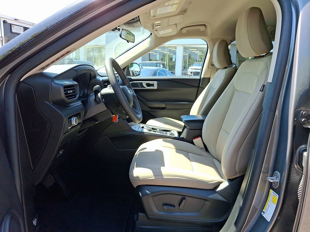 Used 2023 Ford Explorer 4WD image 12