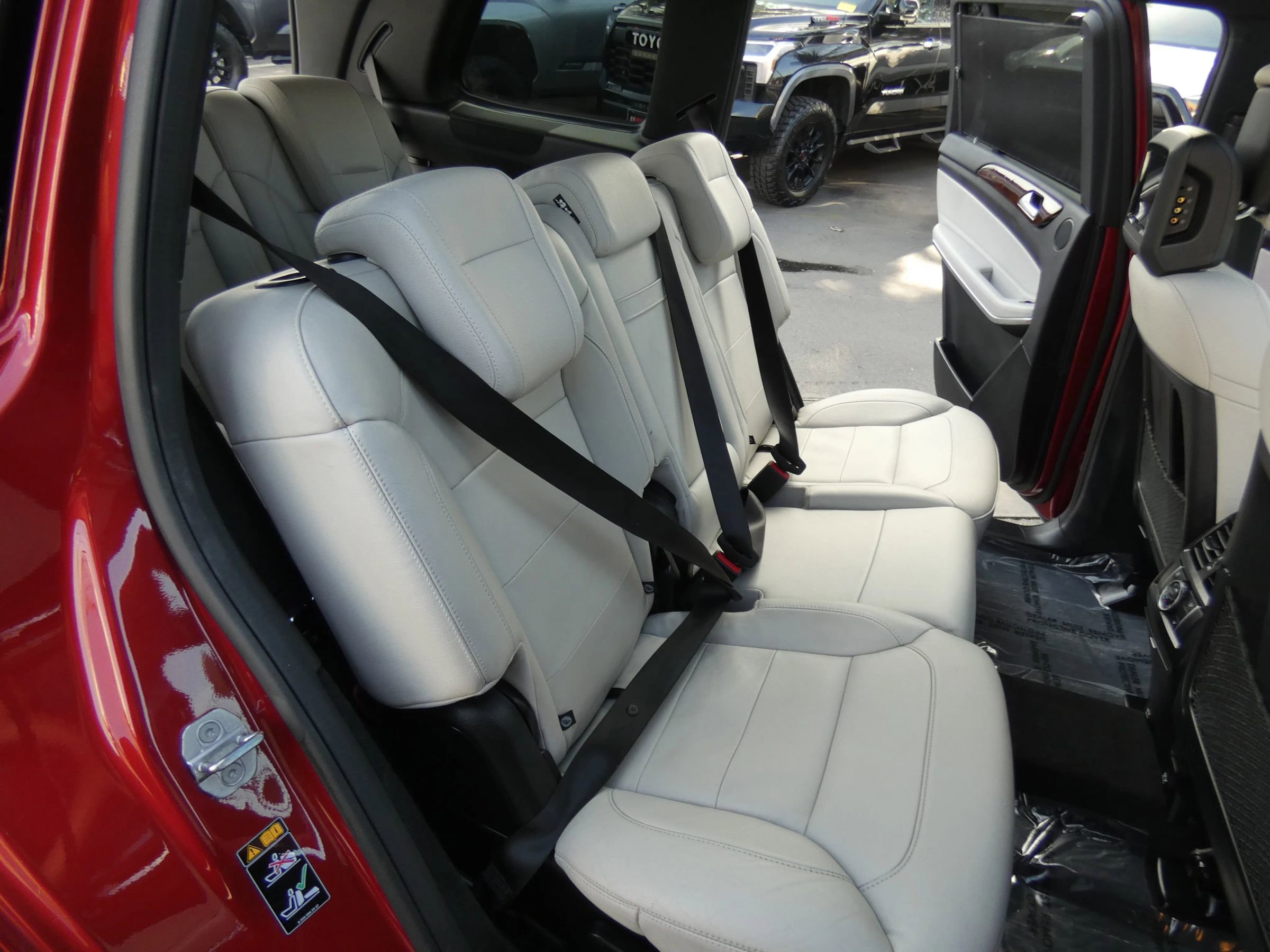 Used 2019 Mercedes-Benz GLS 550 4MATIC image 45