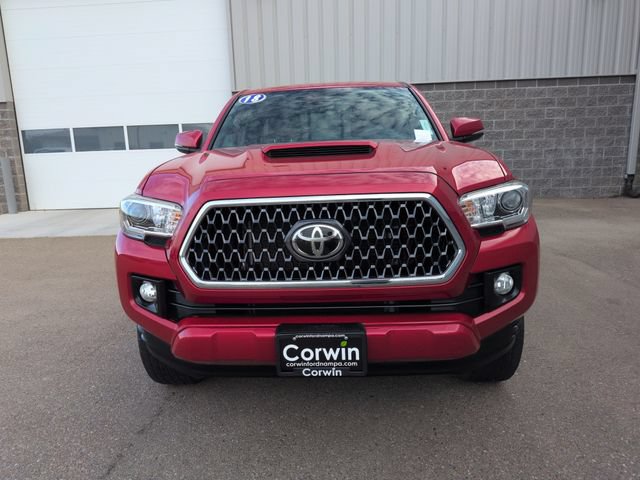 Used 2018 Toyota Tacoma TRD Sport w/ Technology Package AWD/4WD image 8