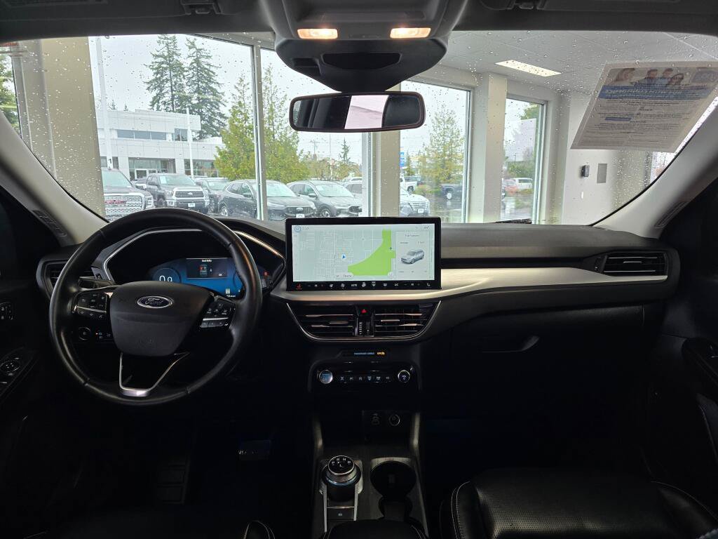Used 2024 Ford Escape Platinum AWD/4WD image 25
