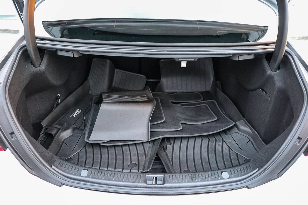 Used 2021 Mercedes-Benz E 350 Sedan image 29