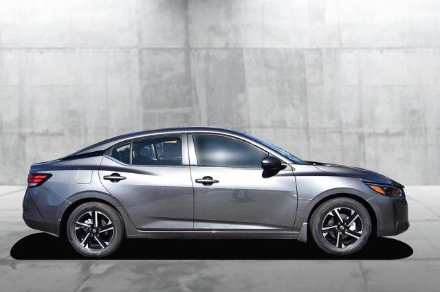 New 2025 Nissan Sentra SV image 5