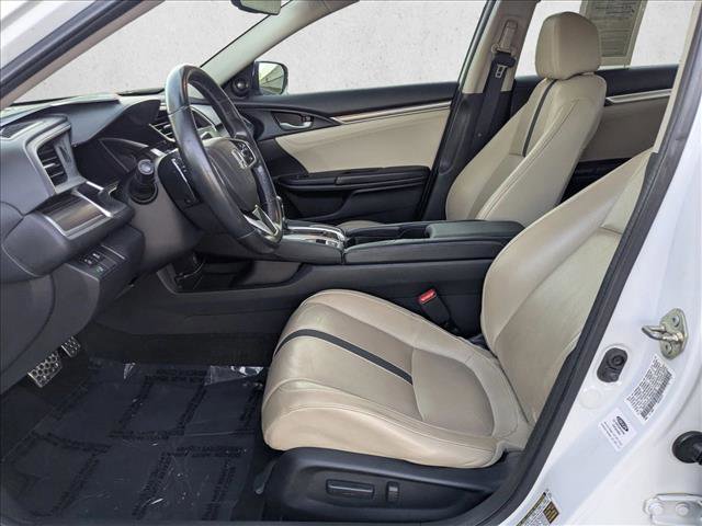 Used 2019 Honda Civic Touring image 15