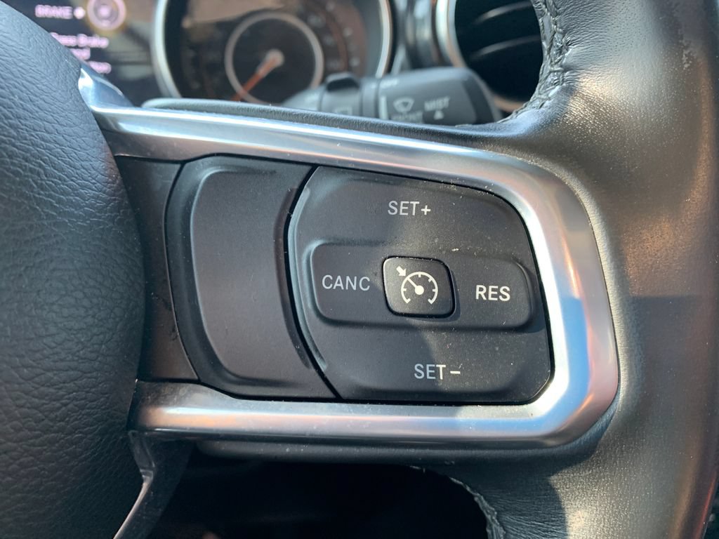Used 2021 Jeep Wrangler Unlimited Sahara AWD/4WD image 21