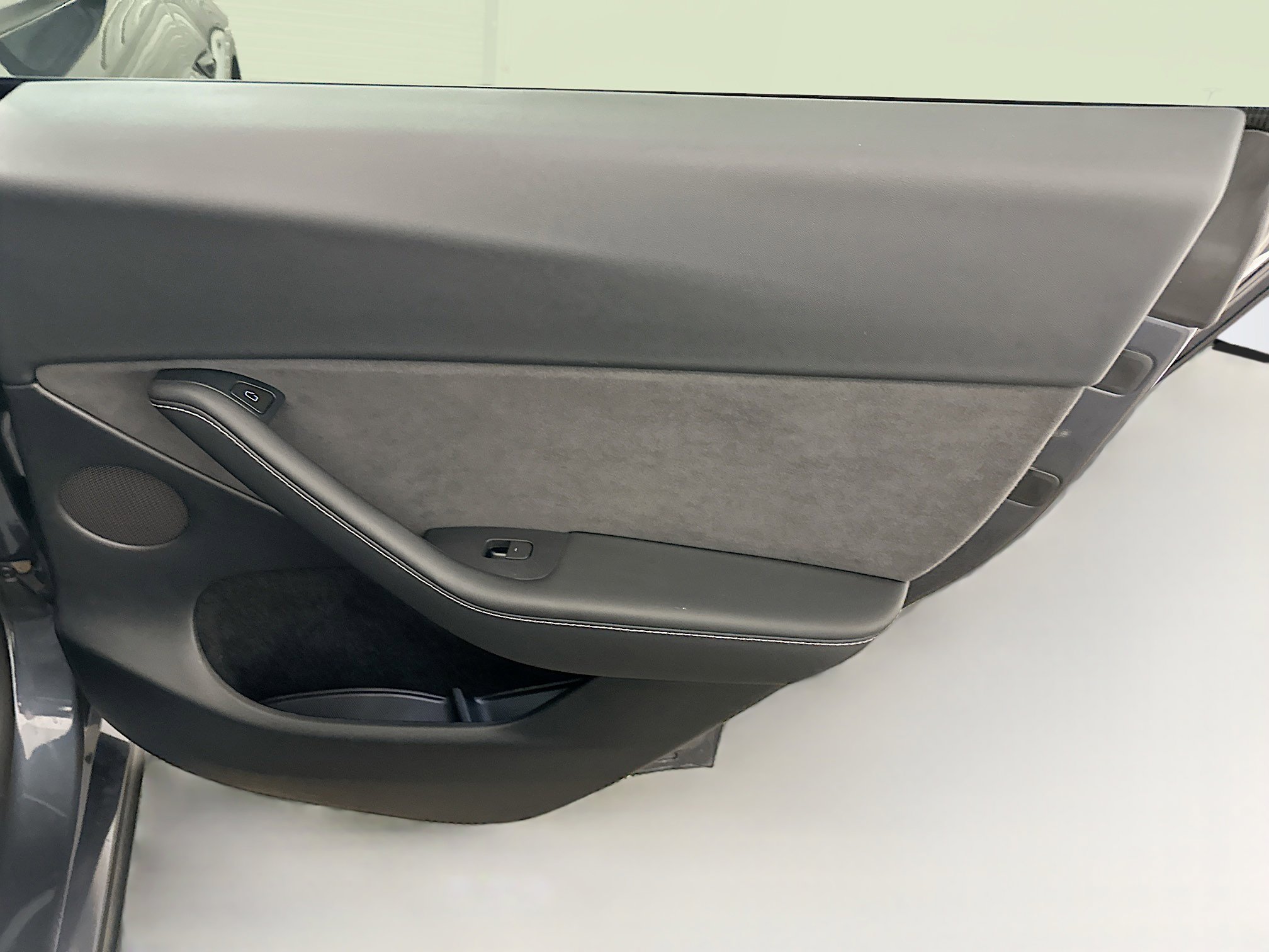 Used 2023 Tesla Model Y Long Range image 33